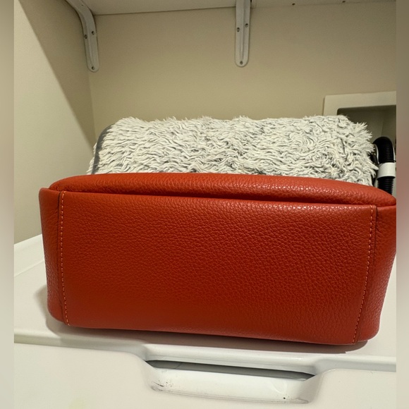 *NWT* Coach Hadley Convertible Crossbody Bag (Deep Orange) CW002 - Picture 3 of 6